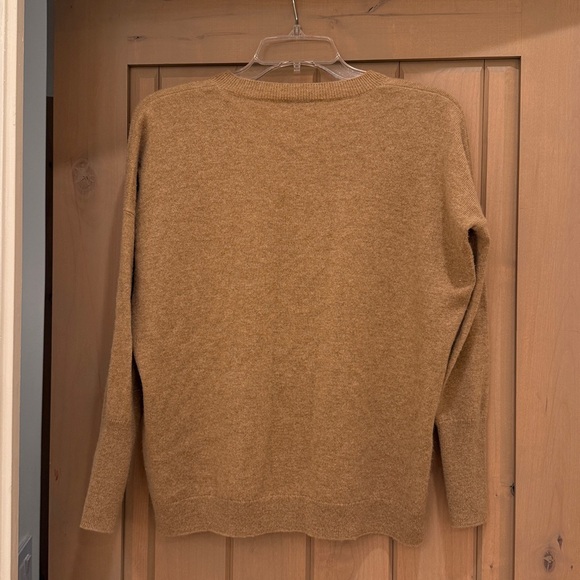J. Crew Tan Cashmere Knit V-neck Boyfriend Pullover Sweater Women's Size XXS - Picture 7 of 7